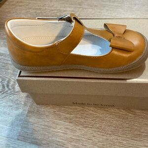 Brand new, never worn. Size 13 L’Amour.